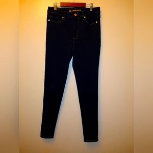Anne Klein dark blue high rise skinny jeans, size 4